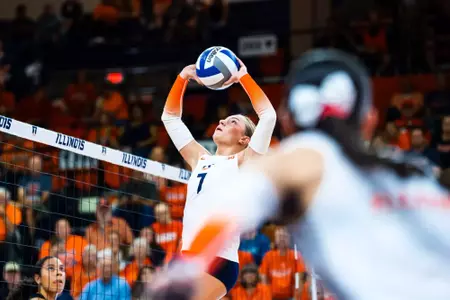 CHAMPAIGN, IL - September 20, 2025 - Photos taken during the match between the Iowa State Cyclones and the Illinois Fighting Illini at Huff Hall in Champaign, IL. Photo By Lucas Sun/Fighting Illini
Setter Kenna Phelan (#7)