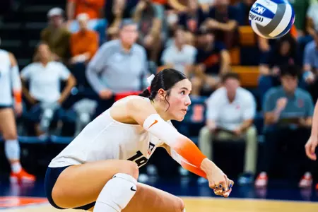 CHAMPAIGN, IL - September 20, 2025 - Photos taken during the match between the Iowa State Cyclones and the Illinois Fighting Illini at Huff Hall in Champaign, IL. Photo By Lucas Sun/Fighting Illini
Outside Hitter Alyssa Aguayo (#19)