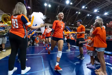 CHAMPAIGN, IL - September 21, 2025 - Libero/Defensive Specialist Devin Dzienny (#3) before the match between the Eastern Illinois Panthers and the Illinois Fighting Illini at Huff Hall in Champaign, IL. Photo By Ashley Ray/Fighting Illini