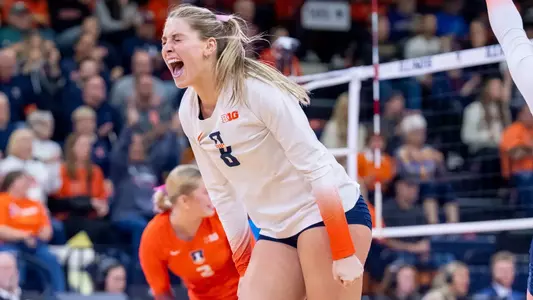 CHAMPAIGN, IL - November 09, 2025 - Outside Hitter/Opposite Hitter Averie Hernandez (#8) during the match between the Penn State Nittany Lions and the Illinois Fighting Illini at Huff Hall in Champaign, IL. Photo By Ashley Ray/Fighting Illini