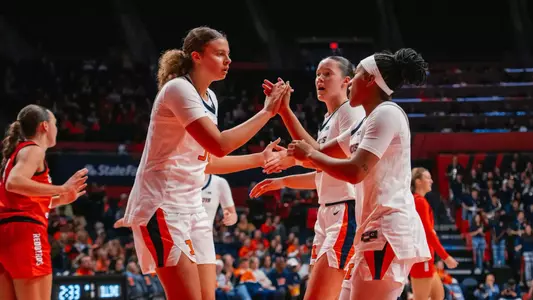 CHAMPAIGN, IL - November 9 2025 - The game between the Illinois State Redbirds and the Illinois Fighting Illini at State Farm Center in Champaign, IL. Photo By Illinois Athletics
