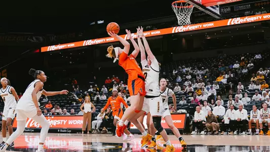 Illinois WBB at Missouri - Gretchen Dolan