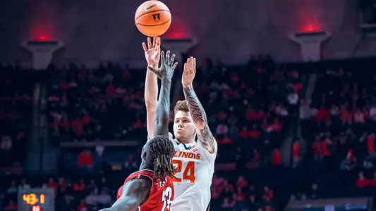 Image Taken At Illinois Fighting Illini vs. SIUE Cougars Men’s Basketball Game, State Farm Center, University of Illinois, Champaign, IL, Friday, November 8, 2024. Courtney Bay/Illinois Athletics
