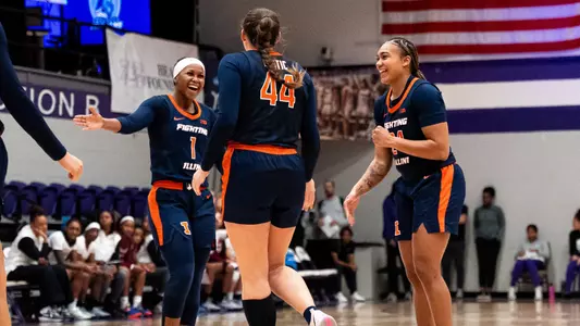 Illini WBB Bryant Bostic McKenzie