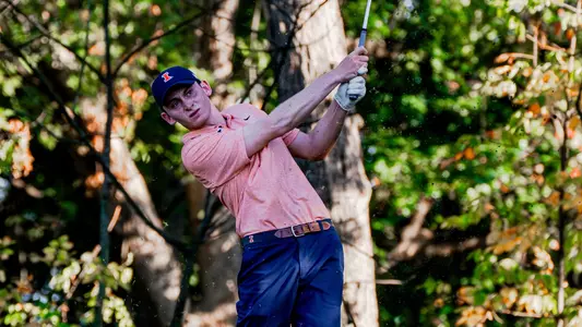 Ryan Voois at 2024 OFCC/Fighting Illini Invitational (Leigh McGuirk)