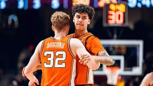 Riley-Jakucionis Chest Bump