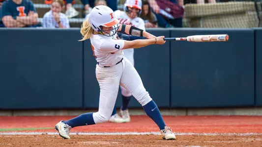 URBANA, IL - March 28, 2025 - Photo taken during the game between the Washington Huskies and the Illinois Fighting Illini at Eichelberger Field in Urbana, IL. (Photo By Eason Zhou/Illinois Athletics)