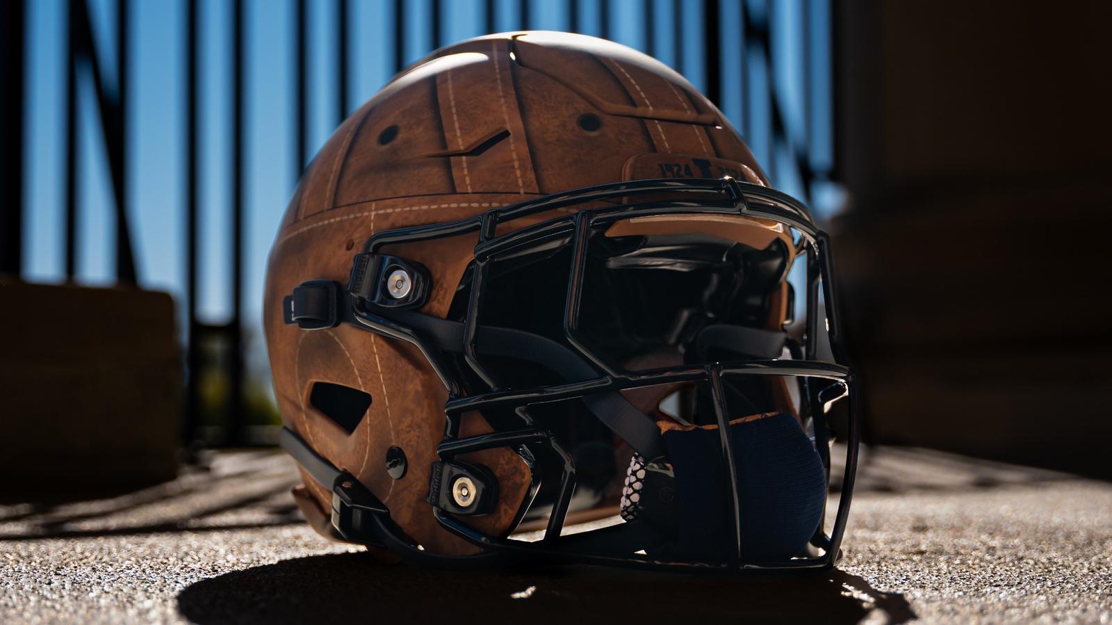 fighting illini football helmet Nora Fleming Mini University of Illinois Their vision is brought to life Illinois To Celebrate Memorial Stadium's