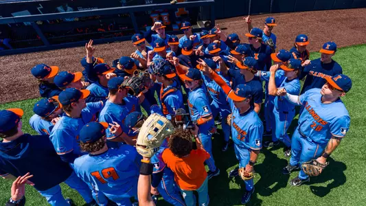 Illinois Baseball Team Huddle - 04.27.25 vs. Purdue