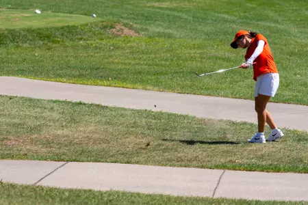 CHAMPAIGN, IL - August 31, 2025 - Tavia Burgess during practice at Lincolnshire Fields Country Club in Champaign, IL. Photo By Ashley Ray/Fighting Illini