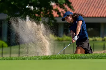CHAMPAIGN, IL - August 31, 2025 - Alexia Myers during practice at Lincolnshire Fields Country Club in Champaign, IL. Photo By Ashley Ray/Fighting Illini