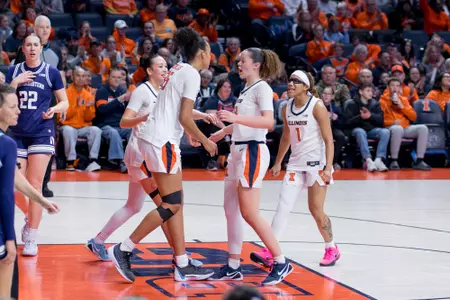 CHAMPAIGN, IL - January 18, 2026 - \soc during the match between the Florida Gators and the Illinois Fighting Illini at Demirjian Park in Champaign, IL. Photo By Lucas Sun/Fighting Illini