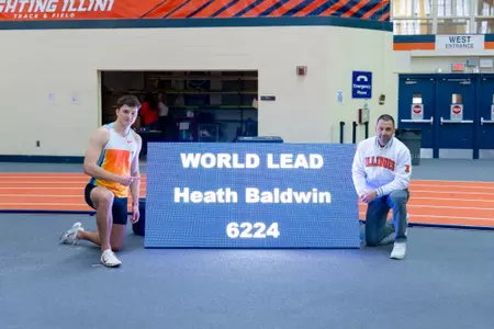 CHAMPAIGN, IL - January 23, 2026 - Assistant Coach Heath Baldwin, Director of Track & Field and Cross Country
Petros Kyprianou during the Fighting Illini Challenge & Combined Events at the Illinois Armory in Champaign, IL. Photo By Ashley Ray/Fighting Illini