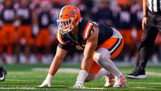 Linebacker Joe Barna (#43) during the game between the Oregon Ducks and the Illinois Fighting Illini at Memorial Stadium in Champaign, IL on October 24, 2026. Photo By Ashley Ray/Fighting Illini