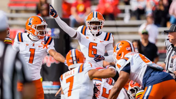 ILLINI FB at Maryland - Juice Clarke