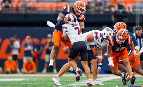 Linebacker Kayden Bennett (#28) during the game between the Southern Illinois Salukis and the Illinois Fighting Illini at Gies Memorial Stadium in Champaign, IL on September 19, 2026. Photo By Quinten Truitt