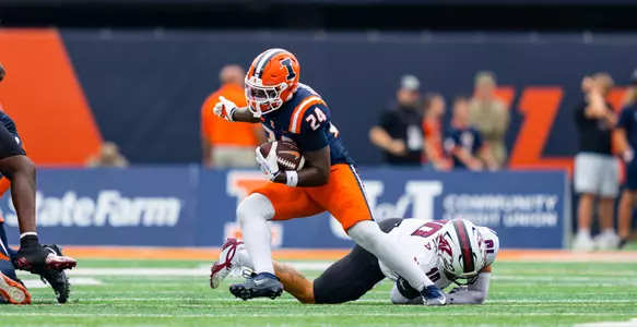 Running Back Javari Barnett (#24) during the game between the Southern Illinois Salukis and the Illinois Fighting Illini at Gies Memorial Stadium in Champaign, IL on September 19, 2026. Photo By Quinten Truitt