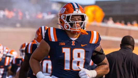 CHAMPAIGN, IL - September 27, 2025 - Outside Linebacker Mason Muragin (#18) during the Homecoming game between the USC Trojans and the Illinois Fighting Illini at Gies Memorial Stadium in Champaign, IL. Photo By Aaron Quinn/Fighting Illini