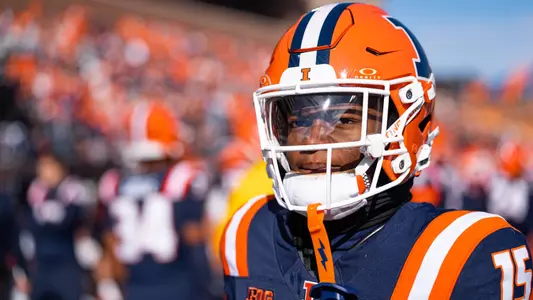 CHAMPAIGN, IL - November 01, 2025 - Quarterback Jershaun Newton (#15) during the game between the Rutgers Scarlet Knight and the Illinois Fighting Illini at Memorial Stadium in Champaign, IL. Photo By Quinten Truitt