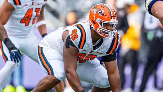 SEATTLE, WA - October 25, 2025 - Defensive Lineman James Thompson Jr. (#90) during the game between the Washington Huskies and the Illinois Fighting Illini at Husky Stadium in Seattle, WA. Photo By Aaron Quinn/Fighting Illini