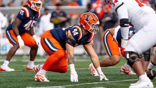 CHAMPAIGN, IL - November 01, 2025 - Defensive Lineman Carter Hewitt (#94) during the game between the Rutgers Scarlet Knights and the Illinois Fighting Illini at Gies Memorial Stadium in Champaign, IL. Photo By Ashley Ray/Fighting Illini
