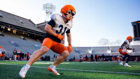 CHAMPAIGN, ILL. - April 16, 2025 - Photo taken during offseason spring practice of Illinois Fighting Illini Football at Memorial Stadium. (Photo by Aaron Quinn/Illinois Athletics)