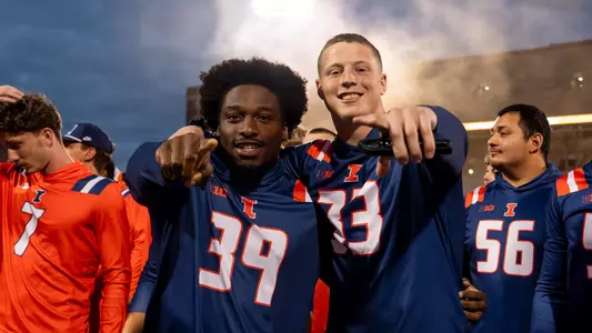 CHAMPAIGN, IL - August 21, 2025 - Linebacker Kenenna Odeluga (#39), Linebacker Grant Beerman (#33) during Sights and Sounds at Memorial Stadium in Champaign, IL. Photo by Ashley Ray/Fighting Illini