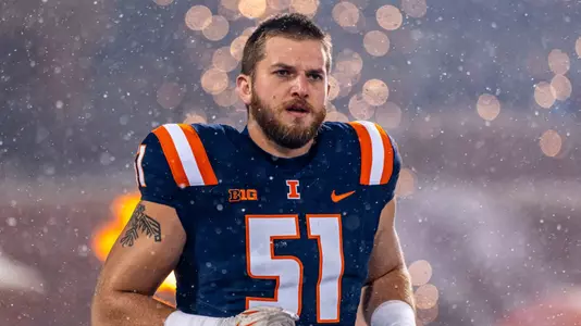 CHAMPAIGN, IL - November 29, 2025 - Outside Linebacker Clayton Leonard (#51) during the game between the Northwestern Wildcats and the Illinois Fighting Illini at Gies Memorial Stadium in Champaign, IL. Photo By Aaron Quinn/Fighting Illini