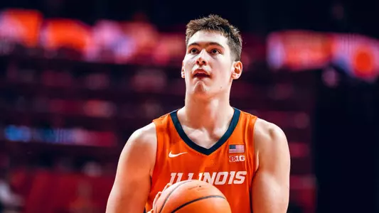 Image Taken At Illinois Fighting Illini vs. UT Rio Grande Valley Vaqueros Men’s Basketball Game, State Farm Center, University of Illinois, Champaign, IL, Monday, November 24, 2025. Courtney Bay/Illinois Athletics