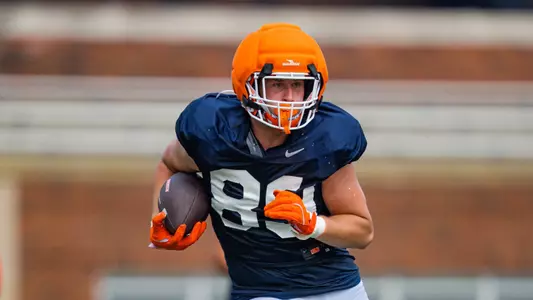 CHAMPAIGN, IL - August 13, 2025 - Photos taken during Fall Practice at Henry Dale and Betty Smith Football Performance Center in Champaign, IL. (Photo by Quinten Truitt/Illinois Athletics)