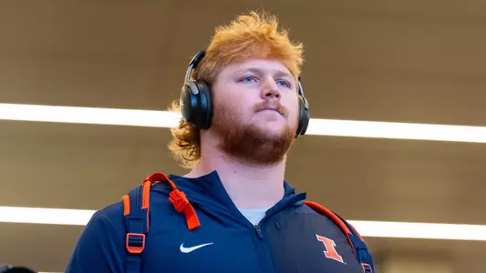 MADISON, WI - November 22, 2025 - Offensive Lineman Eddie Tuerk (#78) before the game between the Wisconsin Badgers and the Illinois Fighting Illini at Camp Randall Stadium in Madison, IL. Photo By Ashley Ray/Fighting Illini