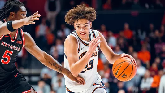 Image Taken At Illinois Fighting Illini vs. Rutgers Scarlet Knights Men’s Basketball Game, State Farm Center, University of Illinois, Champaign, IL, Thursday, January 8, 2025. Courtney Bay/Illinois Athletics