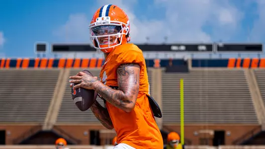 CHAMPAIGN, IL - August 13, 2025 - Photos taken during Fall Practice at Henry Dale and Betty Smith Football Performance Center in Champaign, IL. (Photo by Quinten Truitt/Illinois Athletics)
