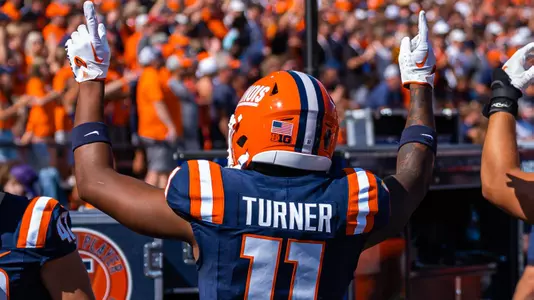 CHAMPAIGN, IL - September 27, 2025 - Defensive Back Donovan Turner (#11) during the Homecoming game between the USC Trojans and the Illinois Fighting Illini at Gies Memorial Stadium in Champaign, IL. Photo By Aaron Quinn/Fighting Illini