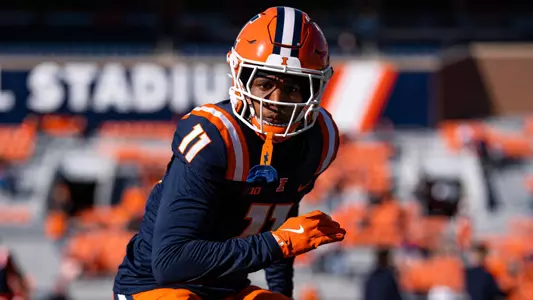 CHAMPAIGN, IL - November 01, 2025 - Defensive Back Donovan Turner (#11) during the game between the Rutgers Scarlet Knight and the Illinois Fighting Illini at Memorial Stadium in Champaign, IL. Photo By Quinten Truitt