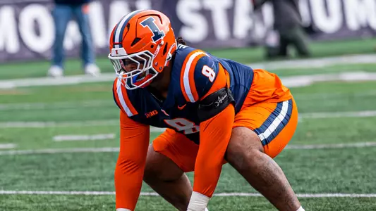 CHAMPAIGN, IL - November 1, 2025 - Defensive Lineman Jeremiah Warren (#8) during the game between the Rutgers Scarlet Knights and the Illinois Fighting Illini at Gies Memorial Stadium in Champaign, IL. Photo By Aaron Quinn/Fighting Illini