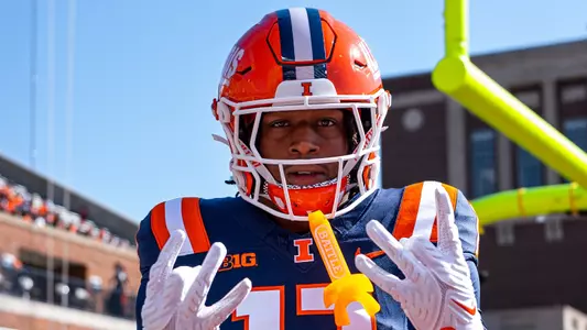 CHAMPAIGN, IL - September 27, 2025 - Defensive Back Xanai Scott (#13) during the Homecoming game between the USC Trojans and the Illinois Fighting Illini at Gies Memorial Stadium in Champaign, IL. Photo By Aaron Quinn/Fighting Illini