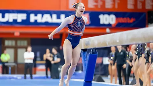 CHAMPAIGN, IL - March 08, 2026 - Chloe Cho during the meet between the Alabama Crimson Tide and the Illinois Fighting Illini at Huff Hall in Champaign, IL. Photo By Ashley Ray/Fighting Illini