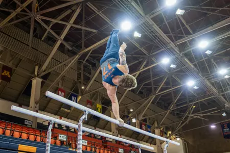 CHAMPAIGN, IL - December 05, 2025 - Logan Myers during the meet between the MGYM and the Illinois Fighting Illini at Huff Hall in Champaign, IL. Photo By Eason Zhou/Fighting Illini
