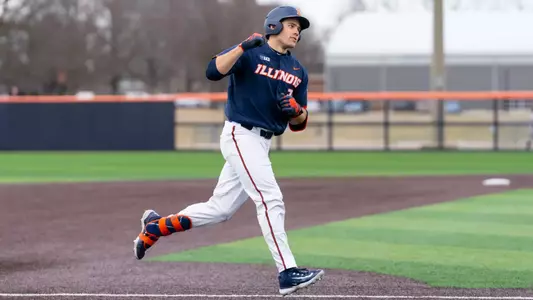CHAMPAIGN, IL - February 25, 2026 - Catcher / First Baseman Will Johannes (#35) during the game between the Lindenwood Lions and the Illinois Fighting Illini at Illinois Field in Champaign, IL. Photo By Ashley Ray/Fighting Illini