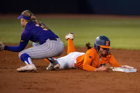 URBANA, IL - March 25, 2025 - Photo taken during the game between the Northern Iowa Panthers and the Illinois Fighting Illini at Eichelberger Field in Urbana, IL. (Photo By Quinten Truitt/Illinois Athletics)