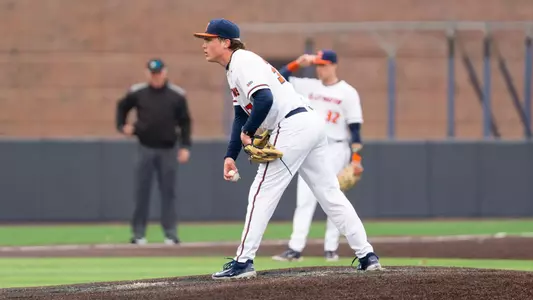 CHAMPAIGN, IL - March 03, 2026 - Right Handed Pitcher Sam Mommer (#37) during the game between the Eastern Illinois Panthers and the Illinois Fighting Illini at Illinois Field in Champaign, IL. Photo By Ashley Ray/Fighting Illini