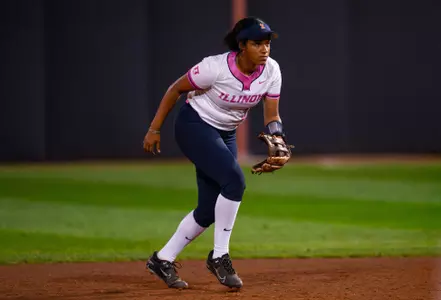 CHAMPAIGN, IL - October 01, 2025 - Infielder Micaela Booth (#31) during the game between the Danville Jaguars and the Illinois Fighting Illini at Eichelberger Field in Champaign, IL. Photo By Quinten Truitt