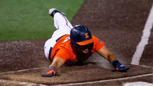 CHAMPAIGN, IL - April 28, 2026 - Catcher Daniel Contreras (#19) during the game between the Roosevelt University Lakers and the Illinois Fighting Illini at Illinois Field in Champaign, IL. Photo By Ashley Ray/Fighting Illini