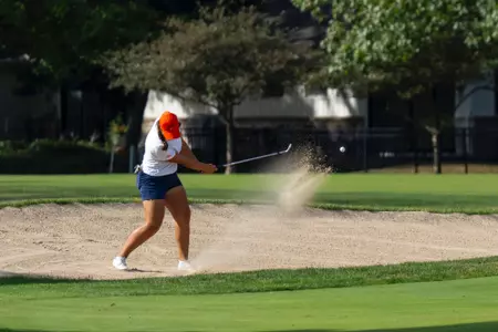 CHAMPAIGN, IL - August 31, 2025 - Sofia Vargas during practice at Lincolnshire Fields Country Club in Champaign, IL. Photo By Ashley Ray/Fighting Illini