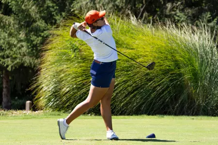 CHAMPAIGN, IL - August 31, 2025 - Sofia Vargas during practice at Lincolnshire Fields Country Club in Champaign, IL. Photo By Ashley Ray/Fighting Illini