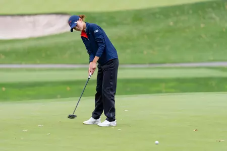 MEDINAH, IL - October 07, 2025 - Erica Lee during the Illini Women's Invitational at the Medinah Country Club in Medinah, IL. Photo By Ashley Ray/Fighting Illini