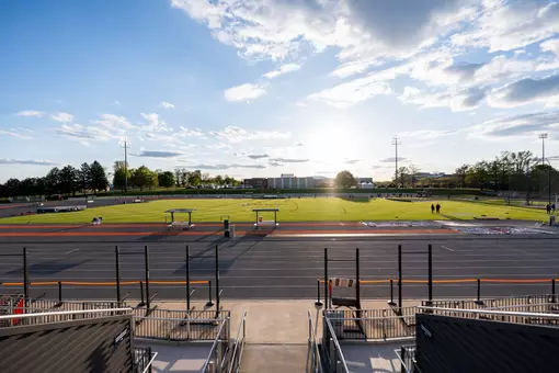 CHAMPAIGN, IL - May 02, 2026 - The Fighting Illini during Gary Wieneke Memorial Meet at Demirjian Park in Champaign, IL. Photo By Knox Mynatt/Fighting Illini