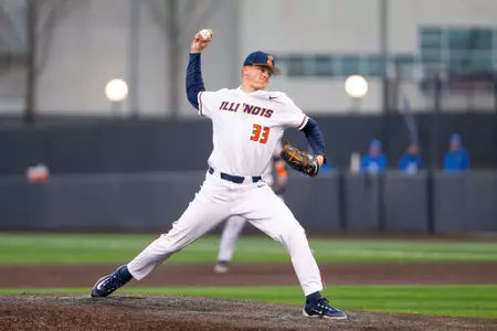CHAMPAIGN, IL - March 03, 2026 - Right Handed Pitcher Ryan Ohm (#33) during the game between the Eastern Illinois Panthers and the Illinois Fighting Illini at Illinois Field in Champaign, IL. Photo By Ashley Ray/Fighting Illini