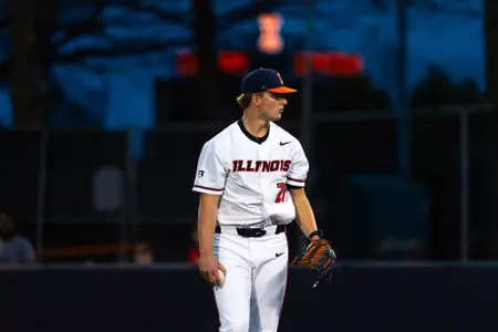 CHAMPAIGN, IL - March 20, 2026 - Right Handed Pitcher Mitch Dye (#26) during the game between the Rutgers Scarlet Knights and the Illinois Fighting Illini at Illinois Field in Champaign, IL. Photo By Knox Mynatt/Fighting Illini
